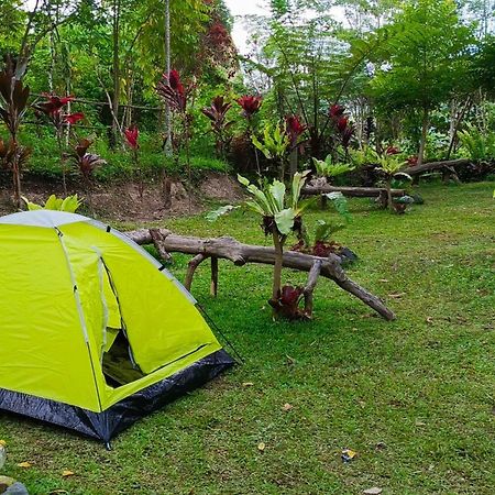 Hotel Tapian Asri Camp Bukittinggi Exterior foto